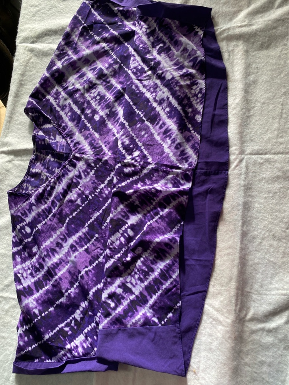 Vibrant Purple Tie-Dye V-Neck Tunic No Tag APAP 32”Close to 3X Light Weigth - Picture 10 of 13